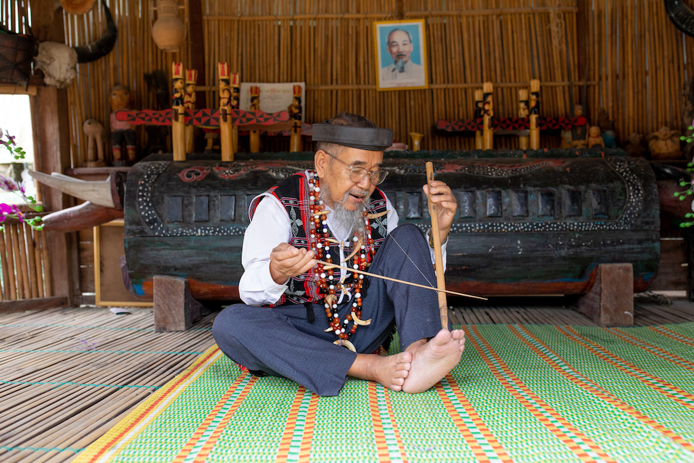 Bác Y Kông già làng của người Cơ Tu - Đông Giang - Quảng Nam 